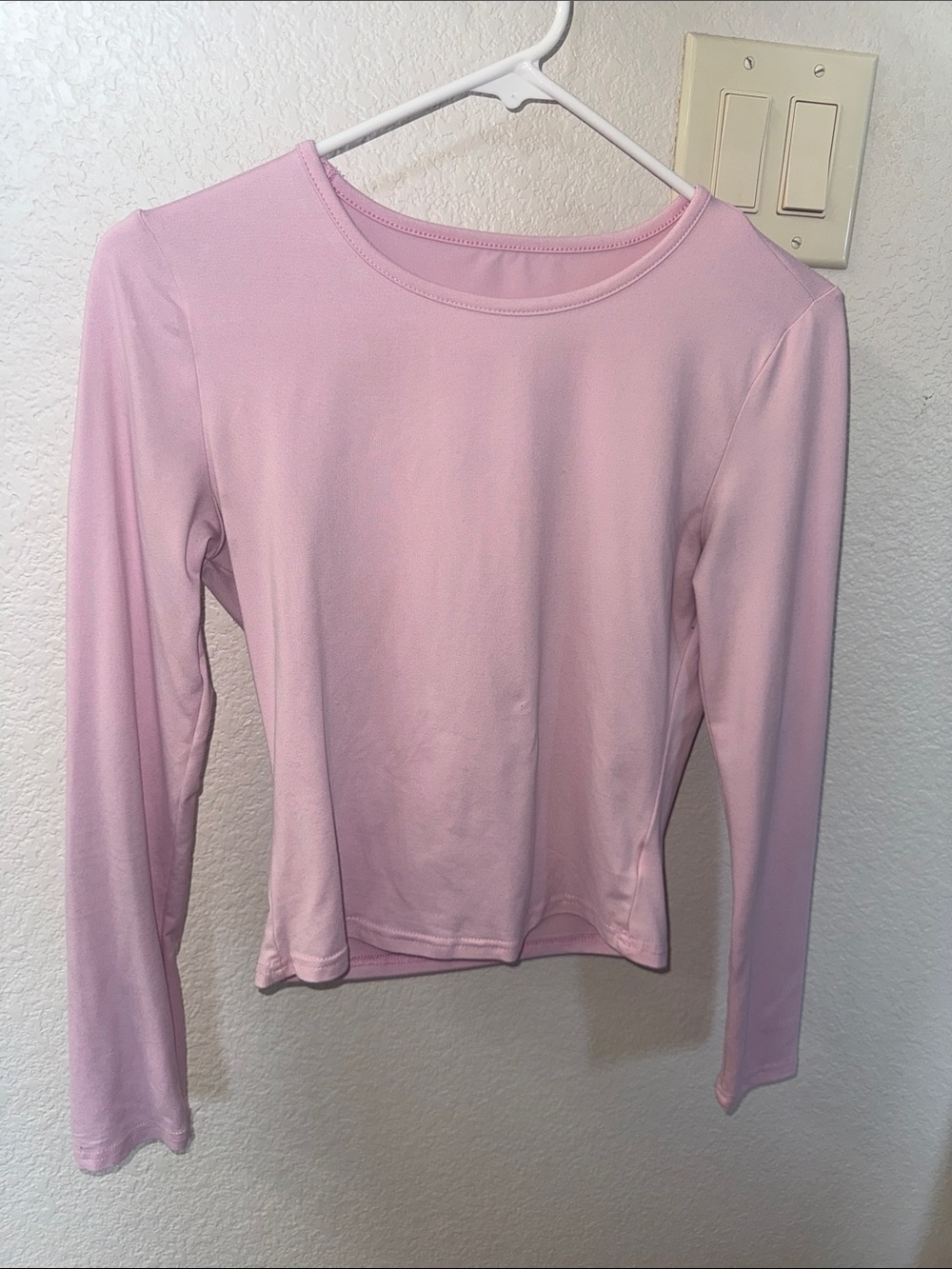 Women's Long Sleeve Crewneck Top - Light Pink